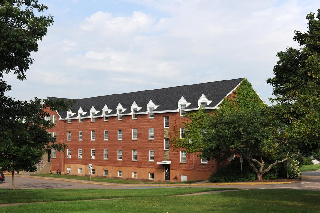Dalhousie University Agricultural Campus Труро Екстериор снимка