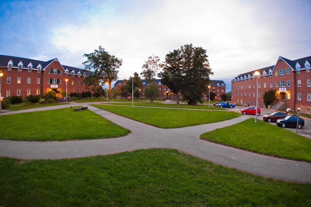 Dalhousie University Agricultural Campus Труро Екстериор снимка